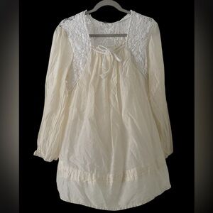 Kaktus Long Sleeve Crochet Babydoll Blouse